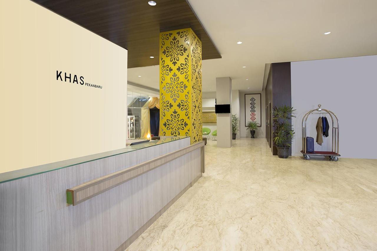 Khas Pekanbaru Hotel Exterior photo