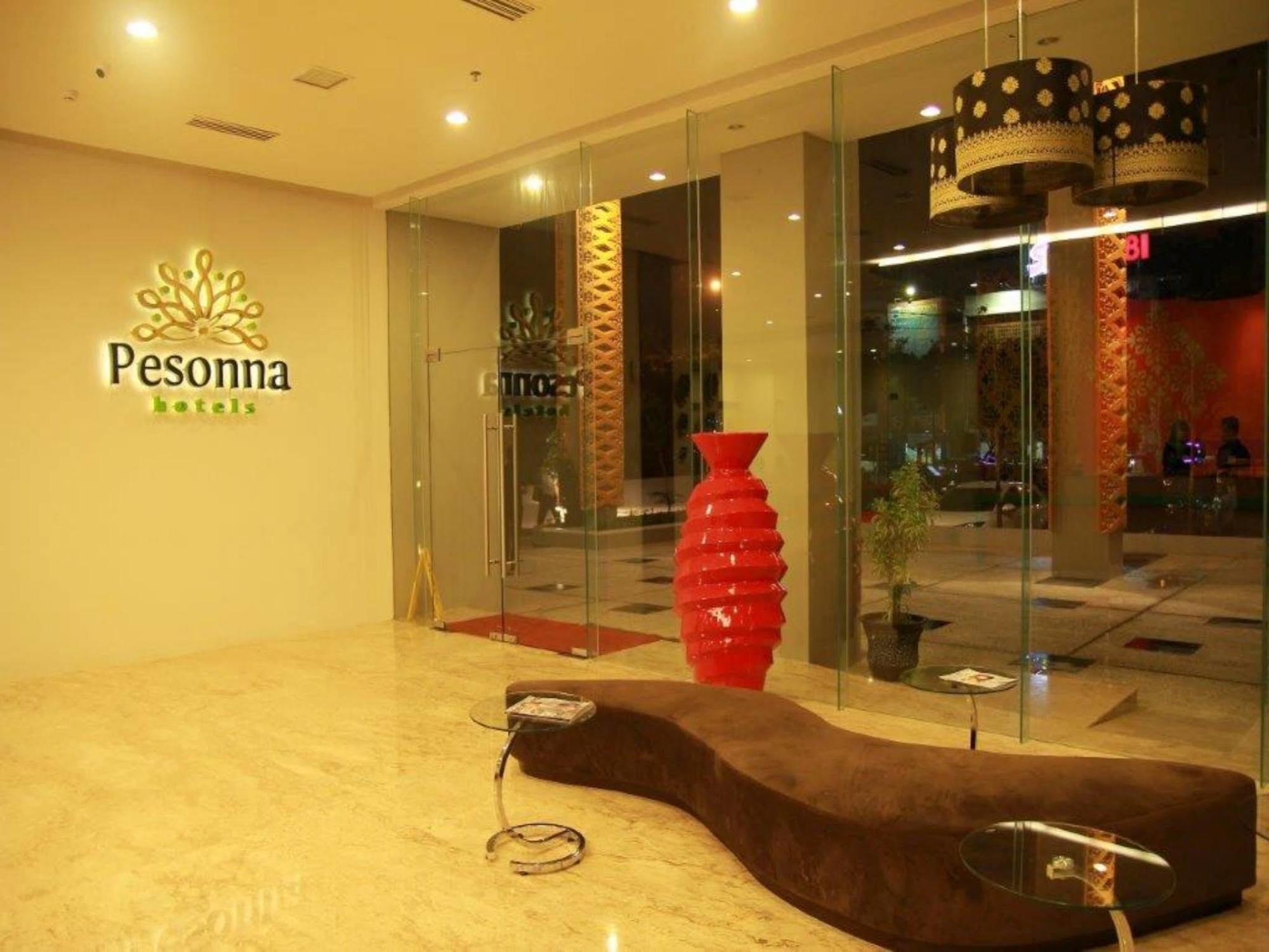 Khas Pekanbaru Hotel Exterior photo