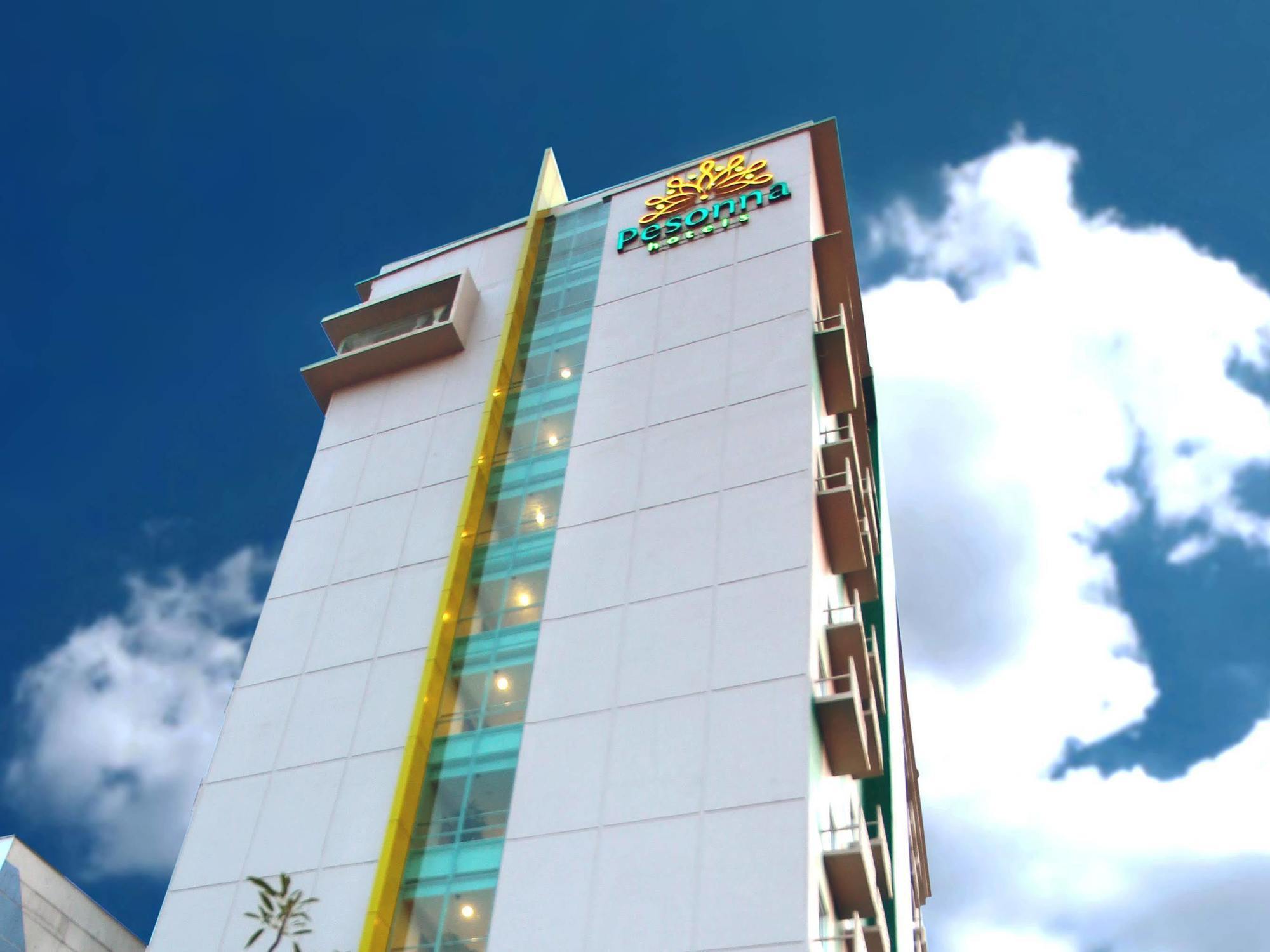 Khas Pekanbaru Hotel Exterior photo