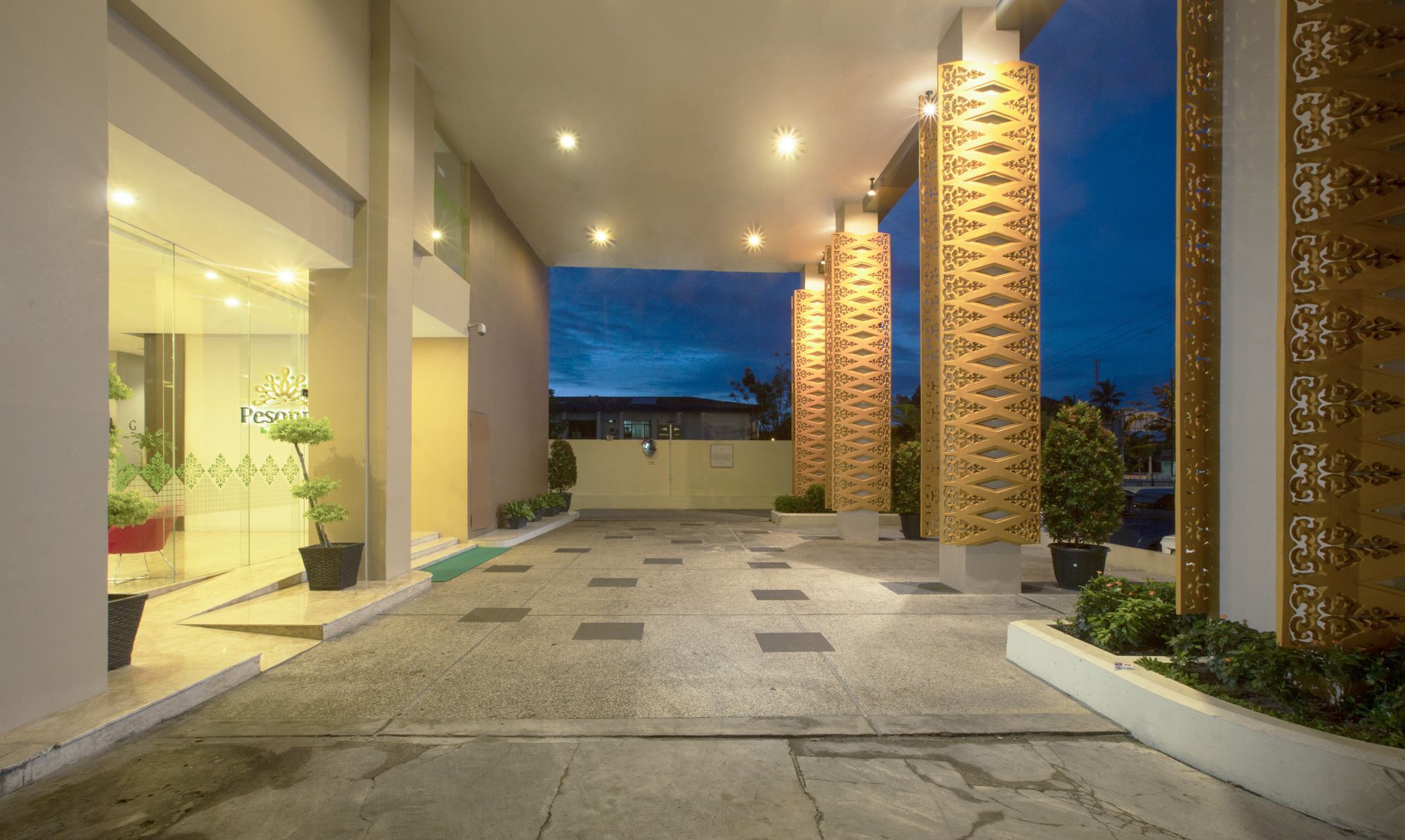 Khas Pekanbaru Hotel Exterior photo
